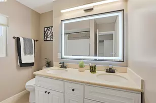 4500 Oak Hill Rd, Oakland, CA 94605 - Photo 33