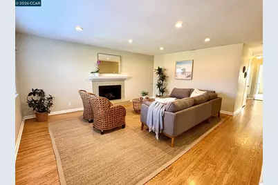 1878 Queens Rd, Concord, CA 94519 - Photo 3