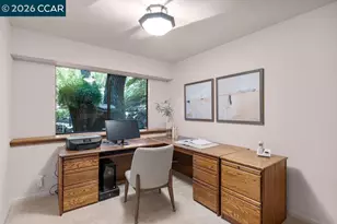 50 Altarinda Dr, Orinda, CA 94563 - Photo 21