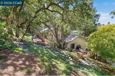 50 Altarinda Dr, Orinda, CA 94563 - Photo 51