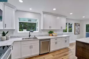 280 Scottsdale Rd, Pleasant Hill, CA 94523 - Photo 11