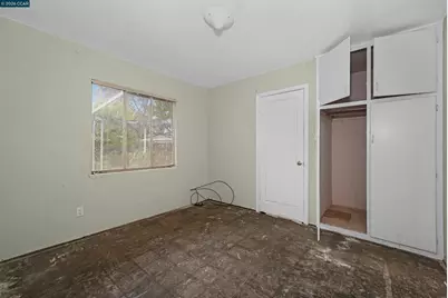 107 Adria Dr, Pleasant Hill, CA 94523 - Photo 13