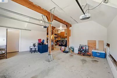 438 Leland Ave, San Francisco, CA 94134 - Photo 37