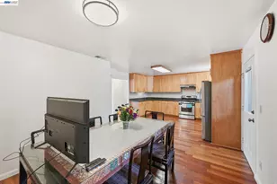 438 Leland Ave, San Francisco, CA 94134 - Photo 17