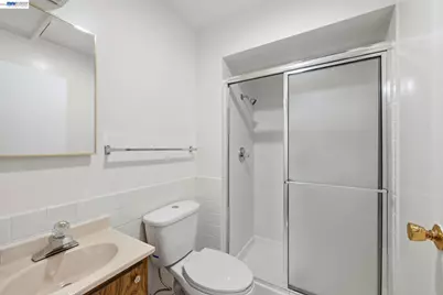 438 Leland Ave, San Francisco, CA 94134 - Photo 35