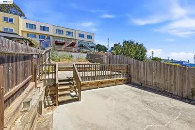 438 Leland Ave, San Francisco, CA 94134 - Photo 43