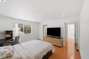 438 Leland Ave, San Francisco, CA 94134 - Photo 29