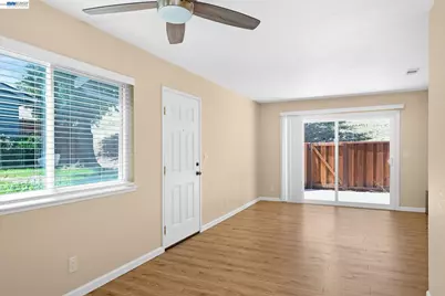 1202 Spring Valley Cmn, Livermore, CA 94551 - Photo 21