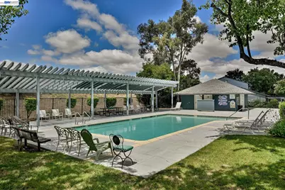 1202 Spring Valley Cmn, Livermore, CA 94551 - Photo 17