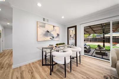 7477 Limerick Ave, Dublin, CA 94568 - Photo 9