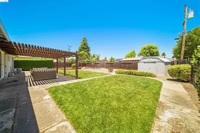 7477 Limerick Ave, Dublin, CA 94568 - Photo 35