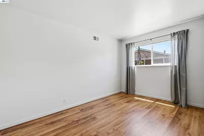 7601 Redbud Ct, Newark, CA 94560 - Photo 25