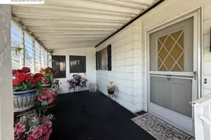 27937 Pueblo Calle, Hayward, CA 94545 - Photo 31