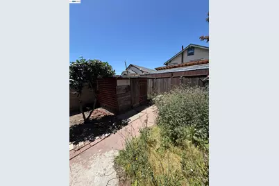 1363 61st Ave, Oakland, CA 94621 - Photo 47