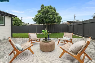 2818 Greenwood Dr, San Pablo, CA 94806 - Photo 25