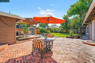 1360 Grove Way, Concord, CA 94518 - Photo 19