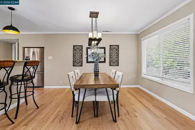 1360 Grove Way, Concord, CA 94518 - Photo 7