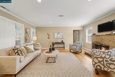 1360 Grove Way, Concord, CA 94518 - Photo 7