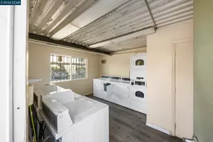 2890 Treat Blvd, Concord, CA 94518 - Photo 23