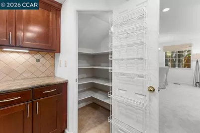 234 Hillcrest Ln, Pleasant Hill, CA 94523 - Photo 11