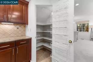 234 Hillcrest Ln, Pleasant Hill, CA 94523 - Photo 11