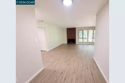 2405 Sunny Lane #4, Antioch, CA 94509 - Photo 9
