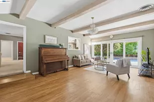 200 Greenwich Ln, Modesto, CA 95350 - Photo 7