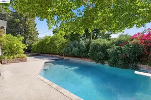 200 Greenwich Ln, Modesto, CA 95350 - Photo 39