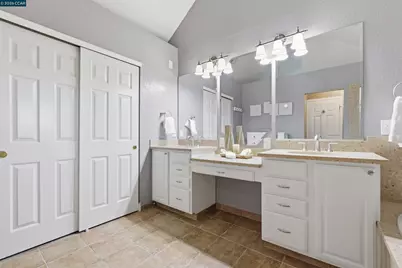 142 Sussex Ct, San Ramon, CA 94582 - Photo 23