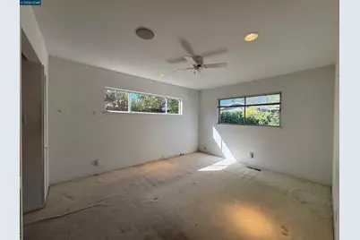 1142 Larch Ave, Moraga, CA 94556 - Photo 15