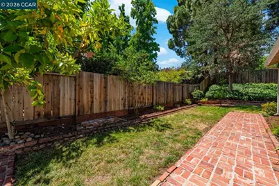 256 Mountaire Cir, Clayton, CA 94517 - Photo 57