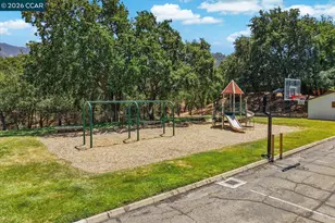 256 Mountaire Cir, Clayton, CA 94517 - Photo 79