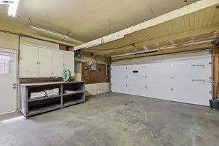 3838 Monterey Blvd, San Leandro, CA 94578 - Photo 25