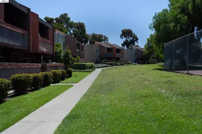 480 Dempsey Rd #283, Milpitas, CA 95035 - Photo 3