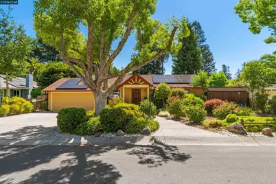 31 Elliot Dr, Pleasant Hill, CA 94523 - Photo 3