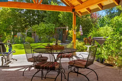 31 Elliot Dr, Pleasant Hill, CA 94523 - Photo 55