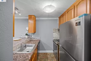 29627 Desert Oak Ct, Hayward, CA 94544 - Photo 7