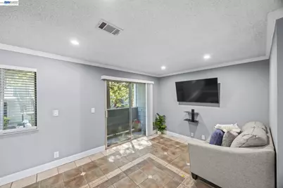 29627 Desert Oak Ct #26, Hayward, CA 94544 - Photo 3
