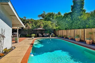 3691 Liscome Way, Concord, CA 94518 - Photo 37