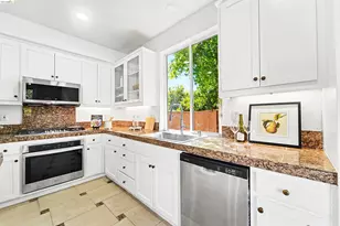 2401 Silveria Way, Antioch, CA 94531 - Photo 21