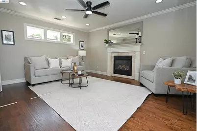 749 Moraga Dr, Livermore, CA 94550 - Photo 15
