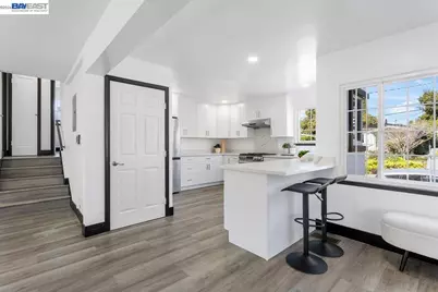 5301 Brann St, Oakland, CA 94619 - Photo 33