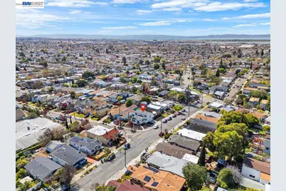 5301 Brann St, Oakland, CA 94619 - Photo 85