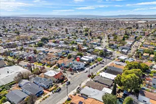 5301 Brann St, Oakland, CA 94619 - Photo 85