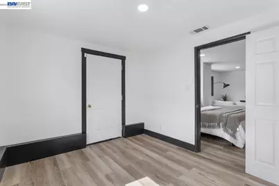 5301 Brann St, Oakland, CA 94619 - Photo 69