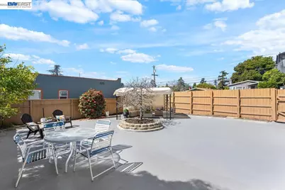 5301 Brann St, Oakland, CA 94619 - Photo 73