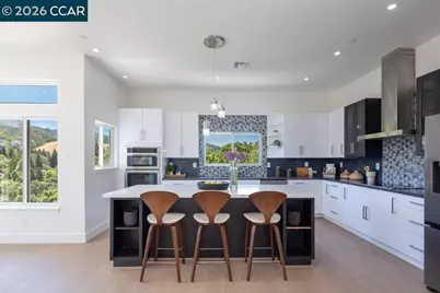 130 Arbor View Ln, Lafayette, CA 94549 - Photo 9