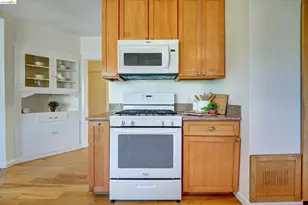 4080 Kuhnle Ave, Oakland, CA 94605 - Photo 13