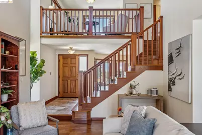 2206 Pinehurst Court, El Cerrito, CA 94530 - Photo 15