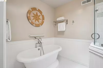 2206 Pinehurst Court, El Cerrito, CA 94530 - Photo 63